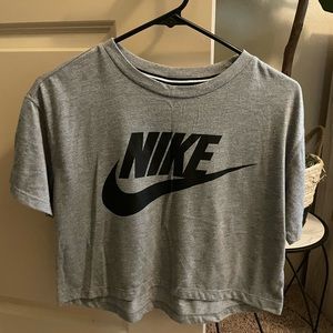 Womens Nike Croptop